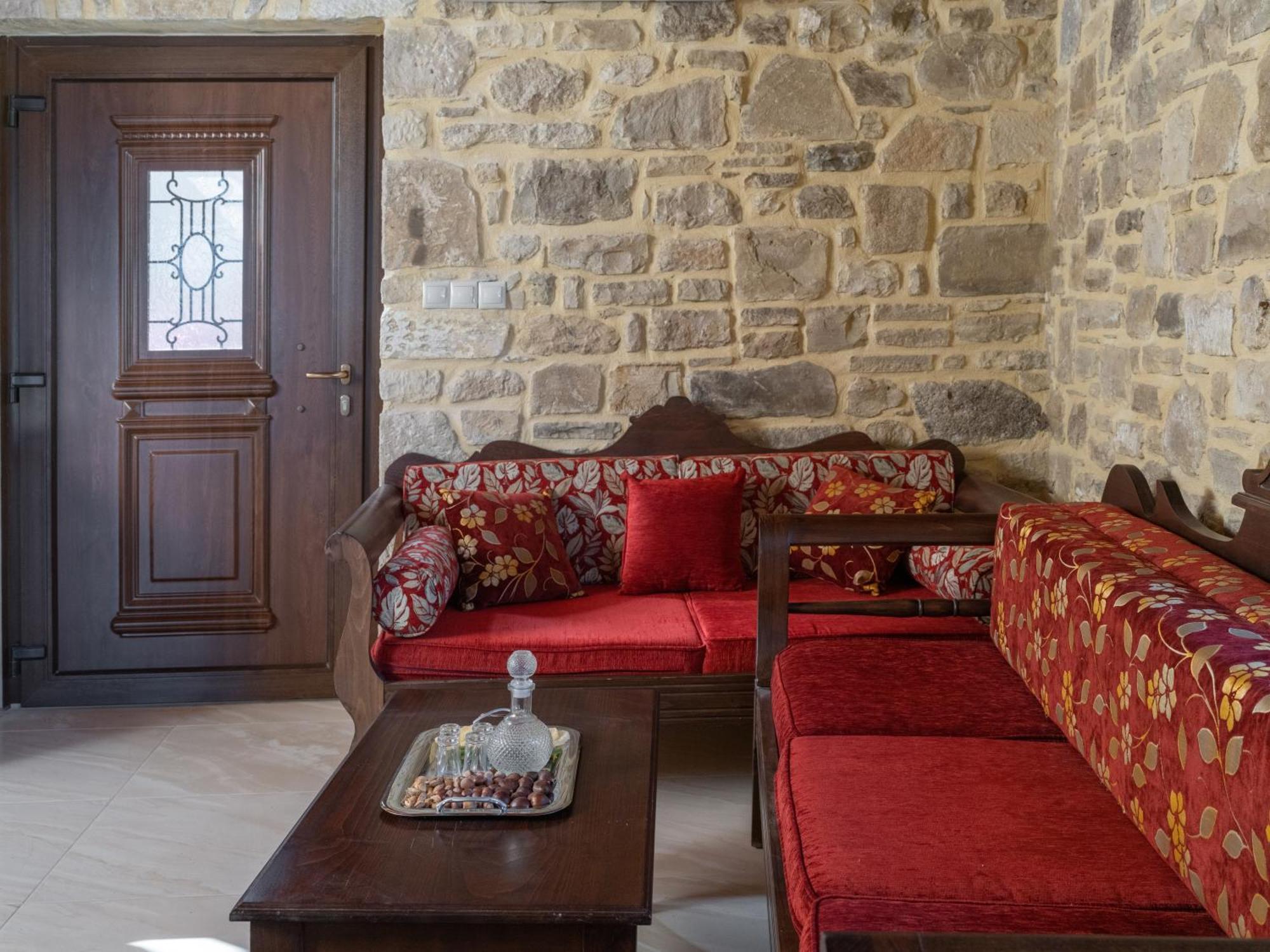 Draganigo Luxury Stone Houses 40 Min From Matala Ano Moulia Eksteriør bilde